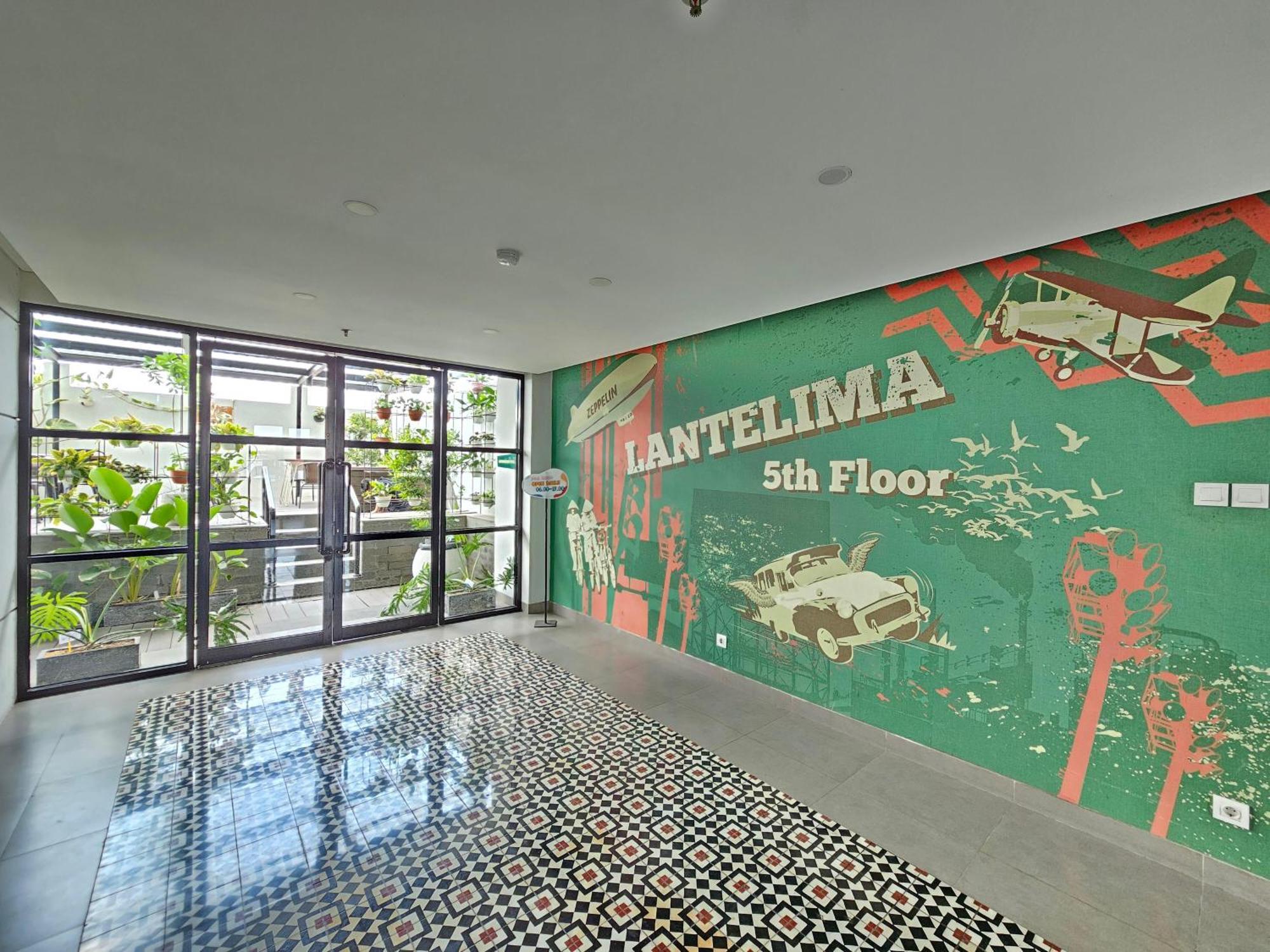 Hotel Fortunagrande Jember Exterior photo
