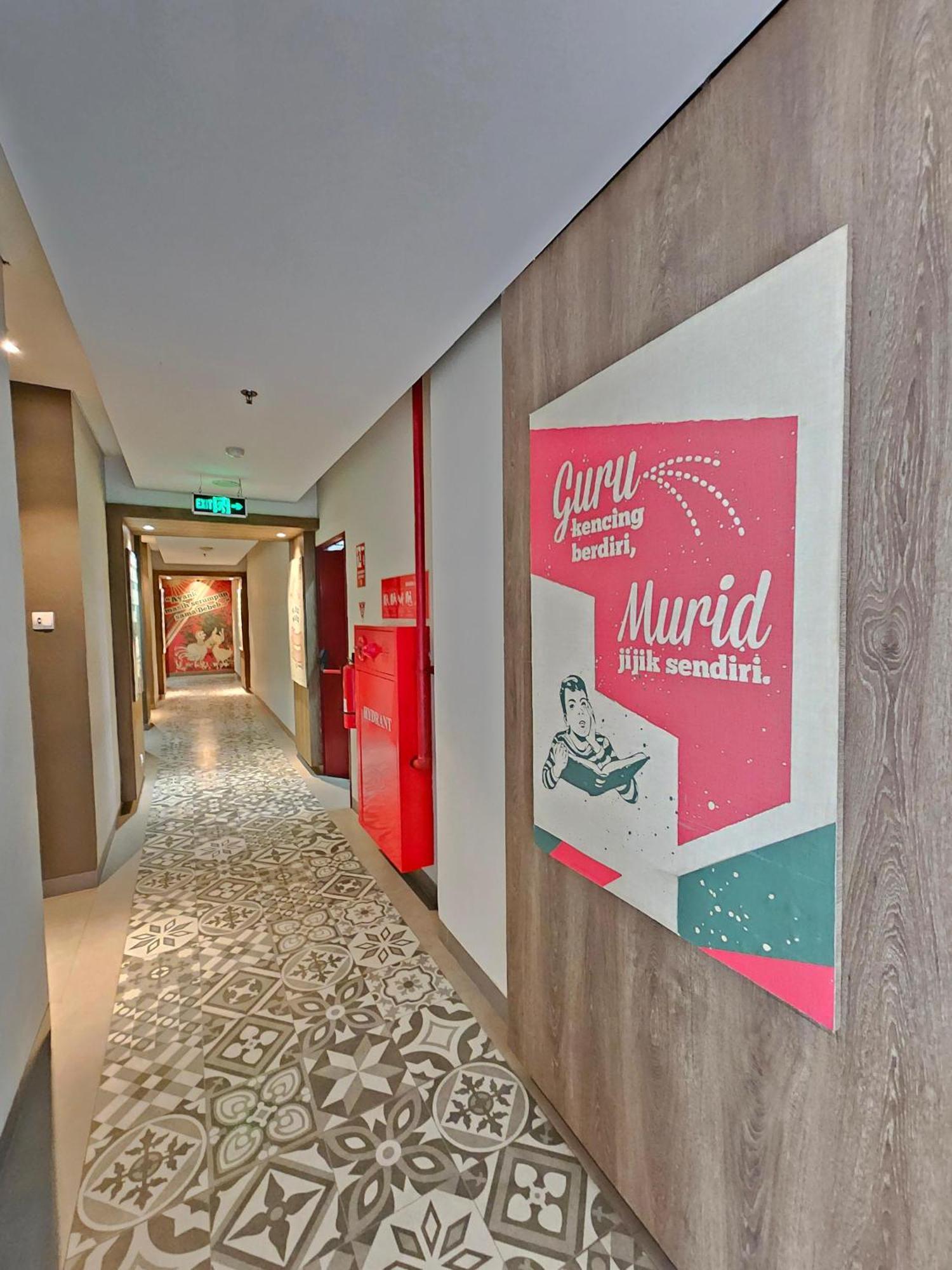 Hotel Fortunagrande Jember Exterior photo